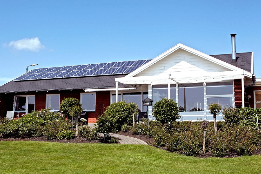 Hus i England med solceller